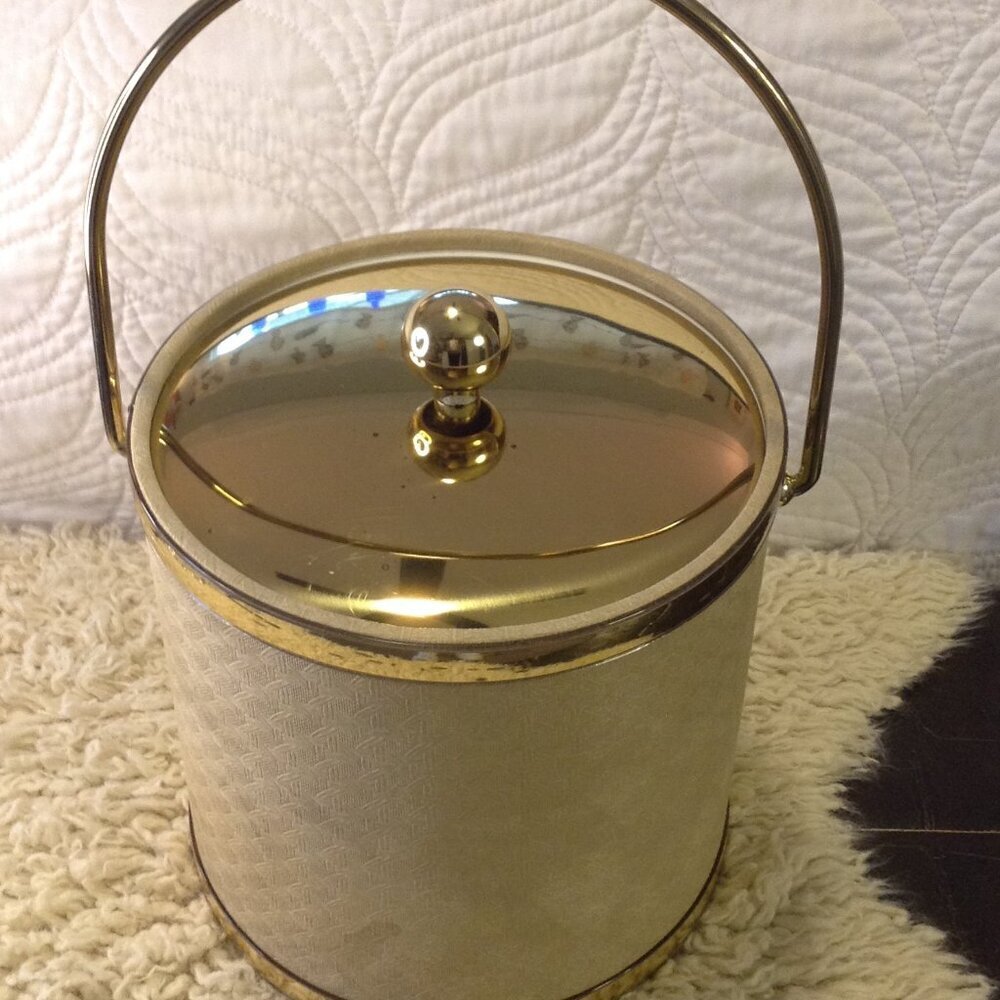 VTG Kraftware USA Grass cloth look Ice Bucket Retro Faux Leather MCM Cabincore
